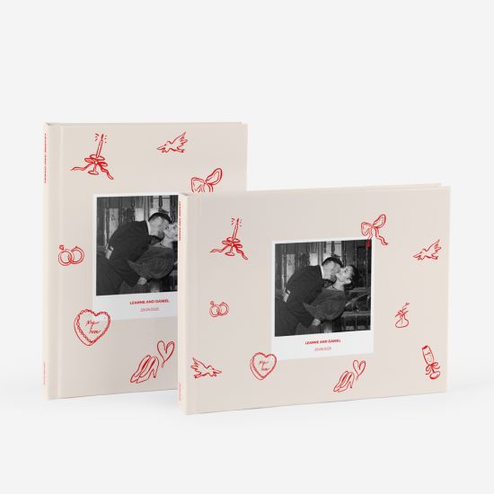 Álbum A Love in a Polaroid 2